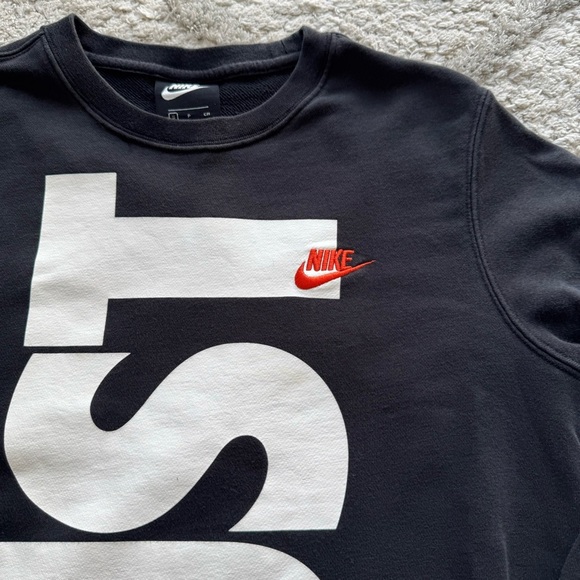 Nike JUST DO IT large logo black pullover crewneck sweatshirt men’s small - Picture 6 of 8